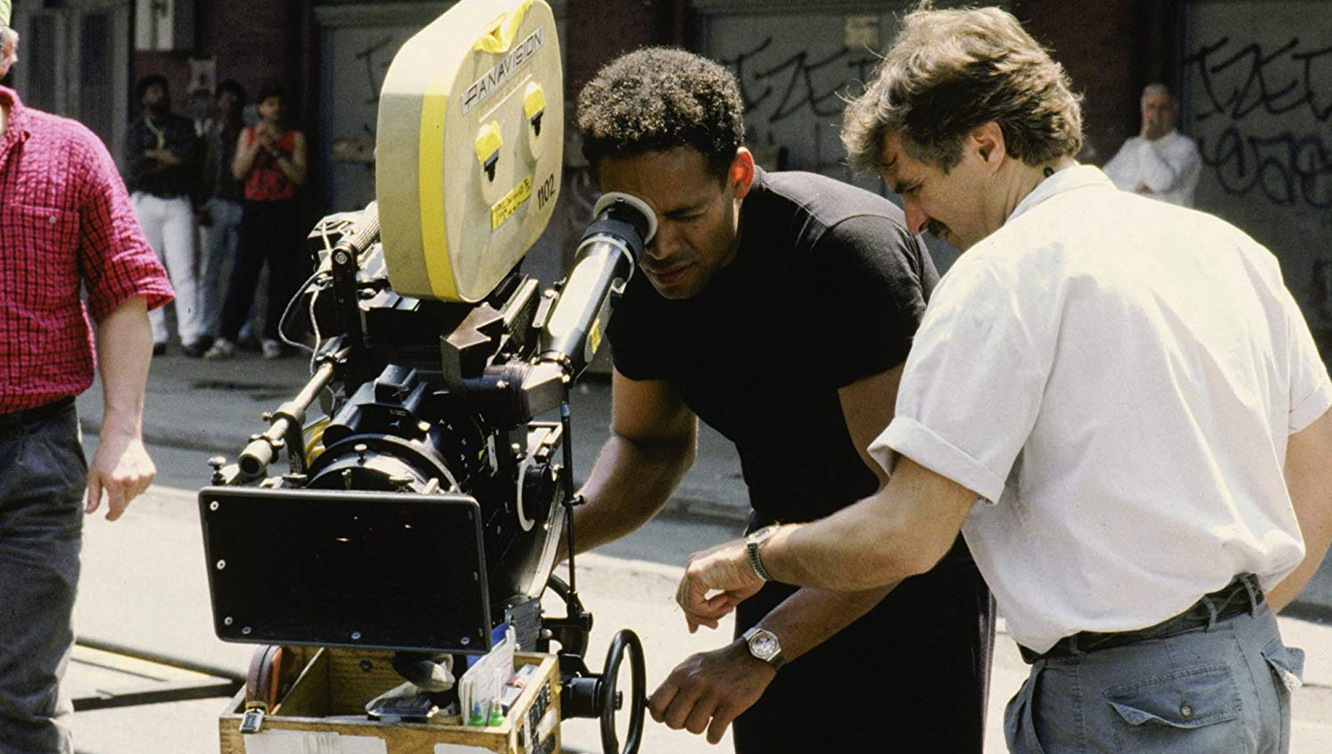 Mario Van Peebles on set