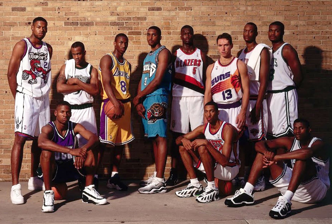 Kobe Bryant 1996 class photo