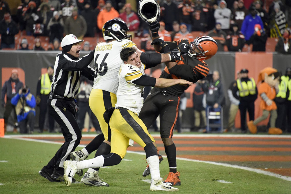 Baker Mayfield, Myles Garrett fight